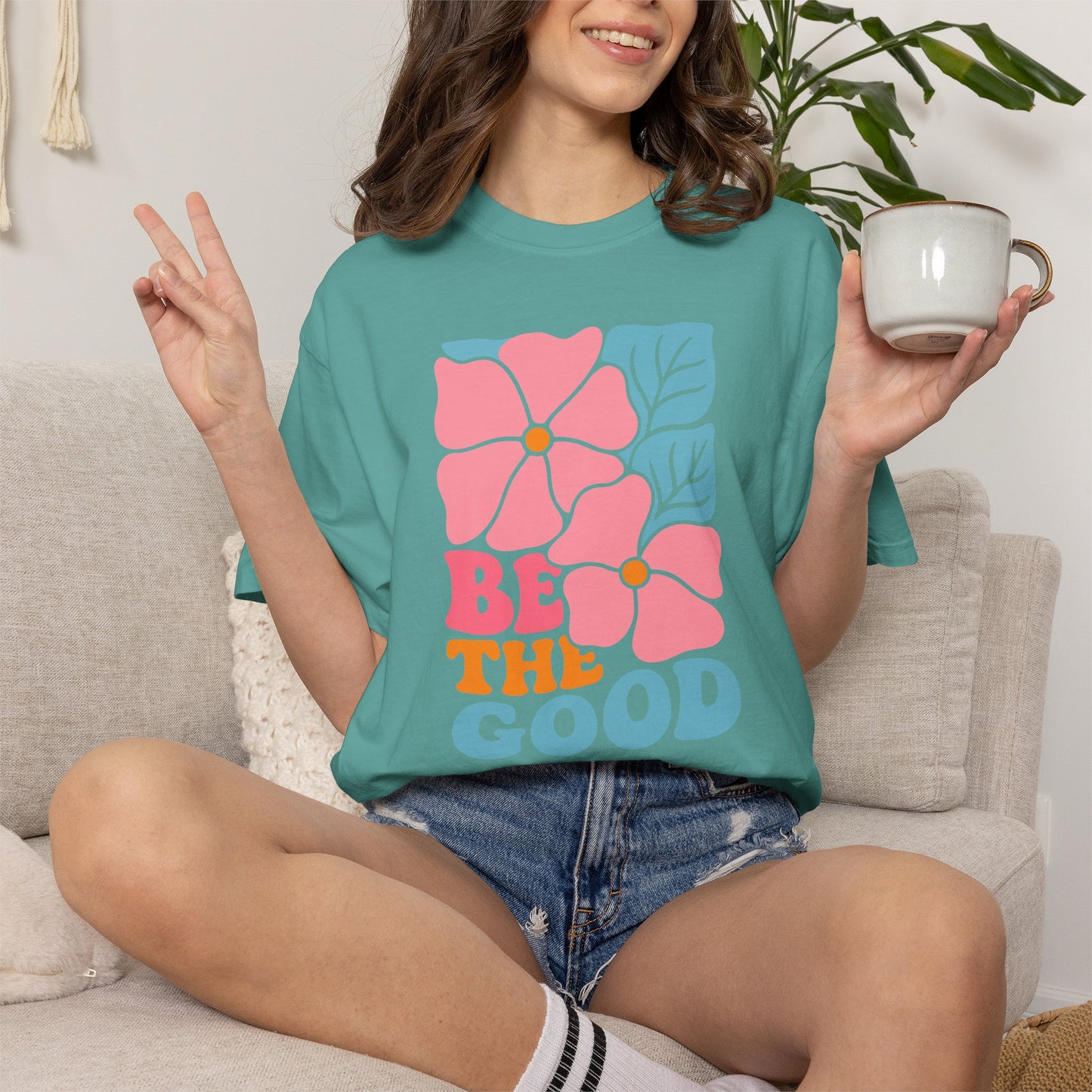 Boho Flower Shirt | Comfort Colors Tee | Vintage Floral Graphic T-Shirt for Women