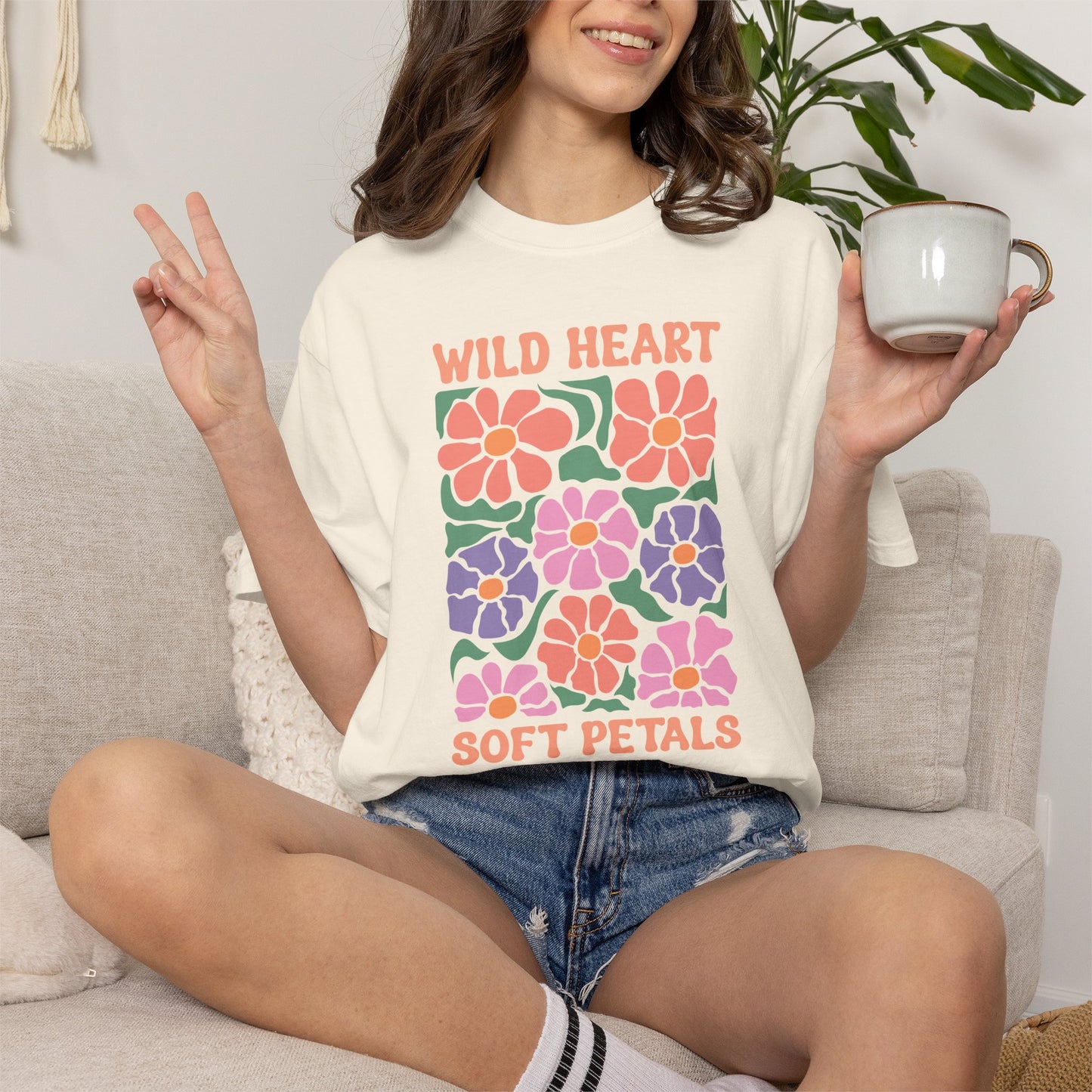 Boho Flower Shirt | Comfort Colors Tee | Vintage Floral Graphic T-Shirt for Women