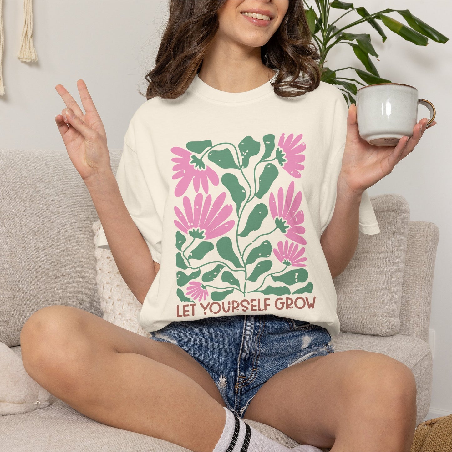 Boho Flower Shirt | Comfort Colors Tee | Vintage Floral Graphic T-Shirt for Women