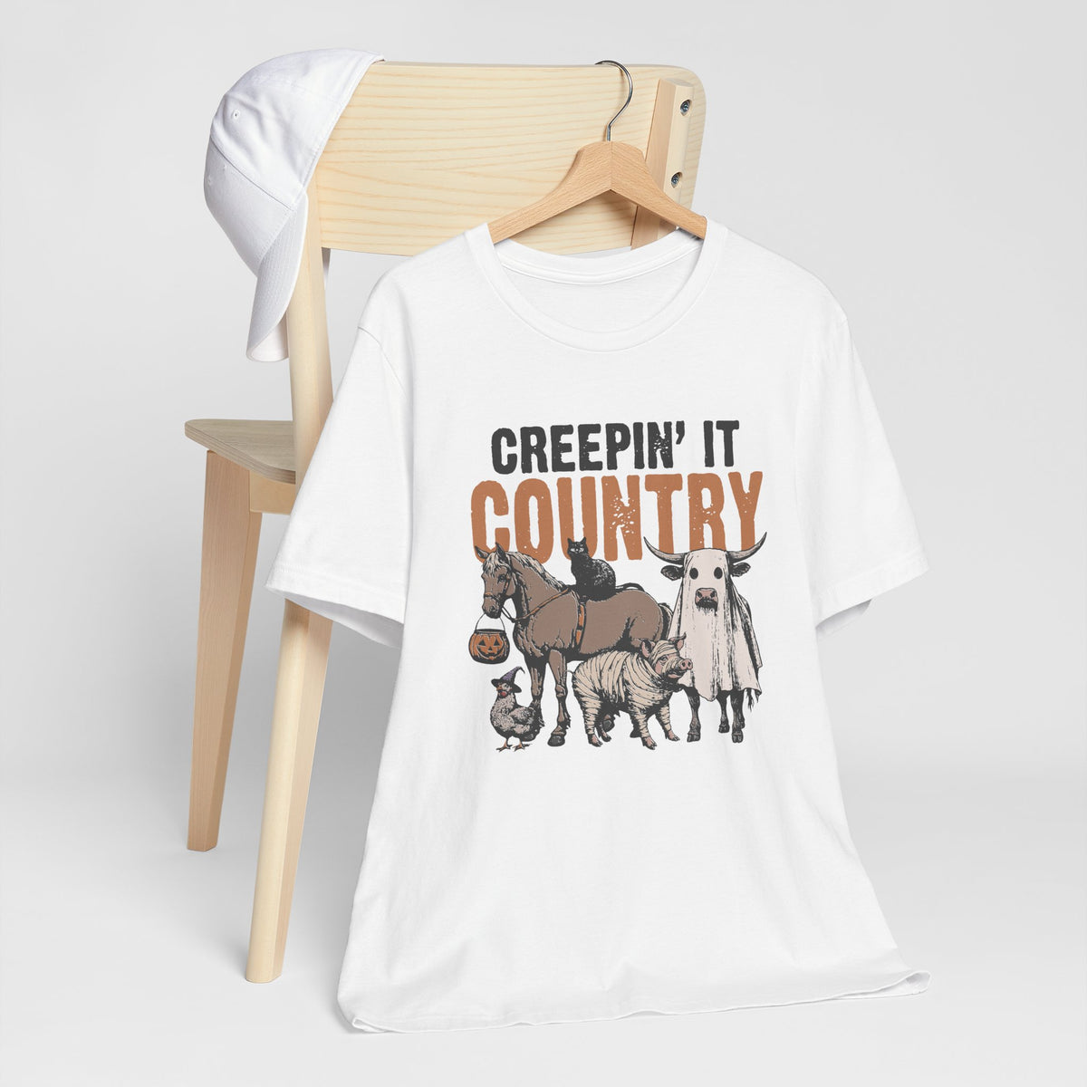 Halloween Country Graphic Design T-Shirt with Horse Cat Pig Chicken and Cow Fun Costume Details for Farm Animal Fans and Country Lovers