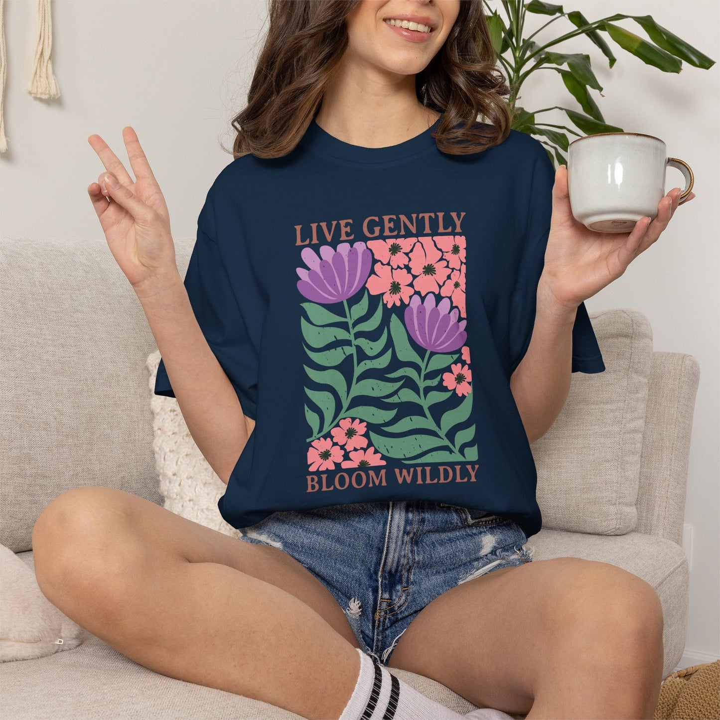 Boho Flower Shirt | Comfort Colors Tee | Vintage Floral Graphic T-Shirt for Women