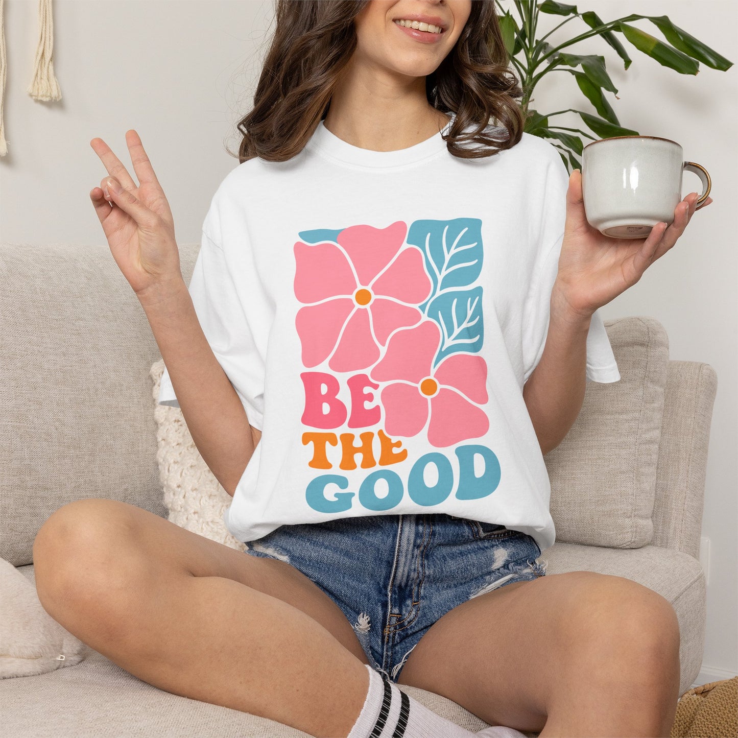 Boho Flower Shirt | Comfort Colors Tee | Vintage Floral Graphic T-Shirt for Women