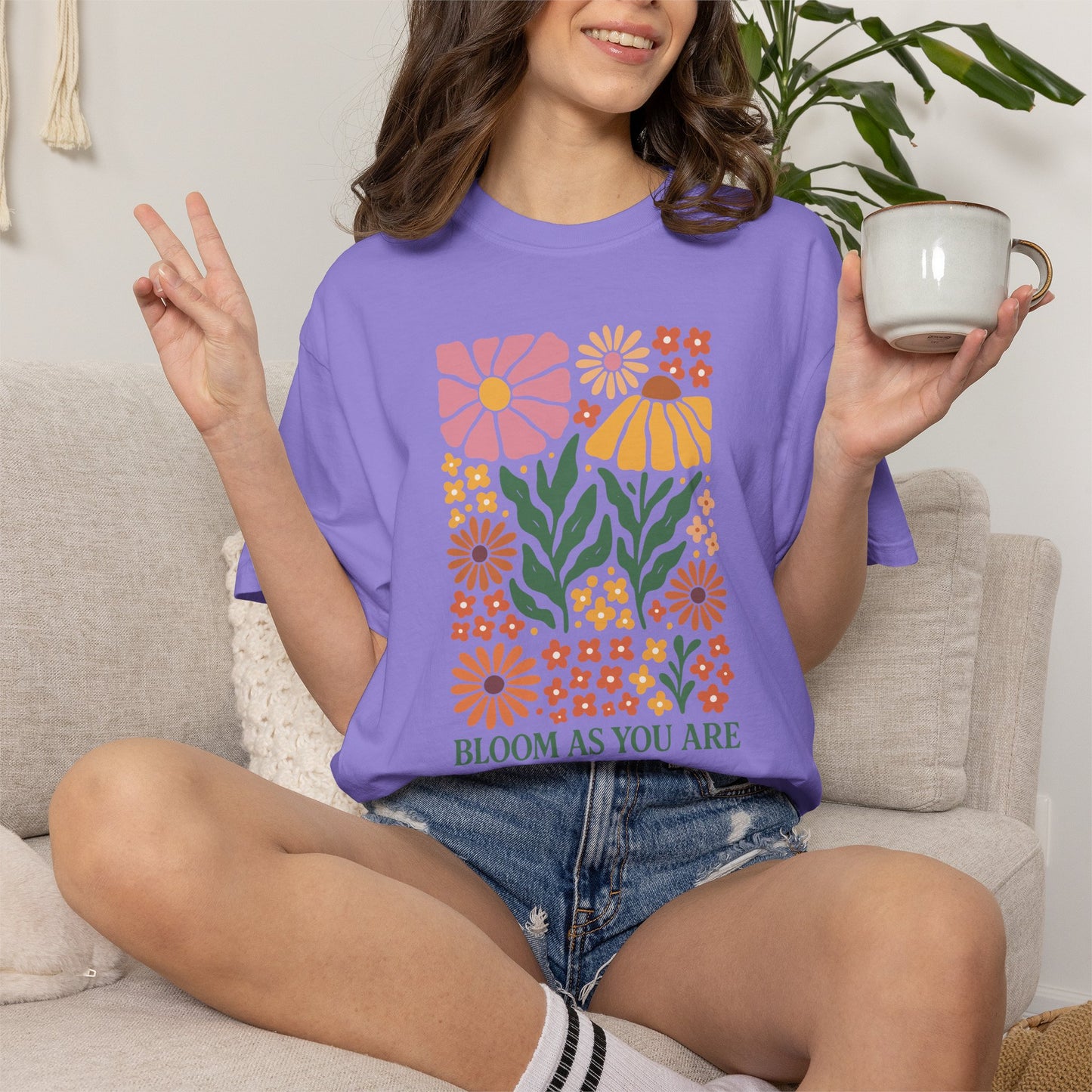 Boho Flower Shirt | Comfort Colors Tee | Vintage Floral Graphic T-Shirt for Women