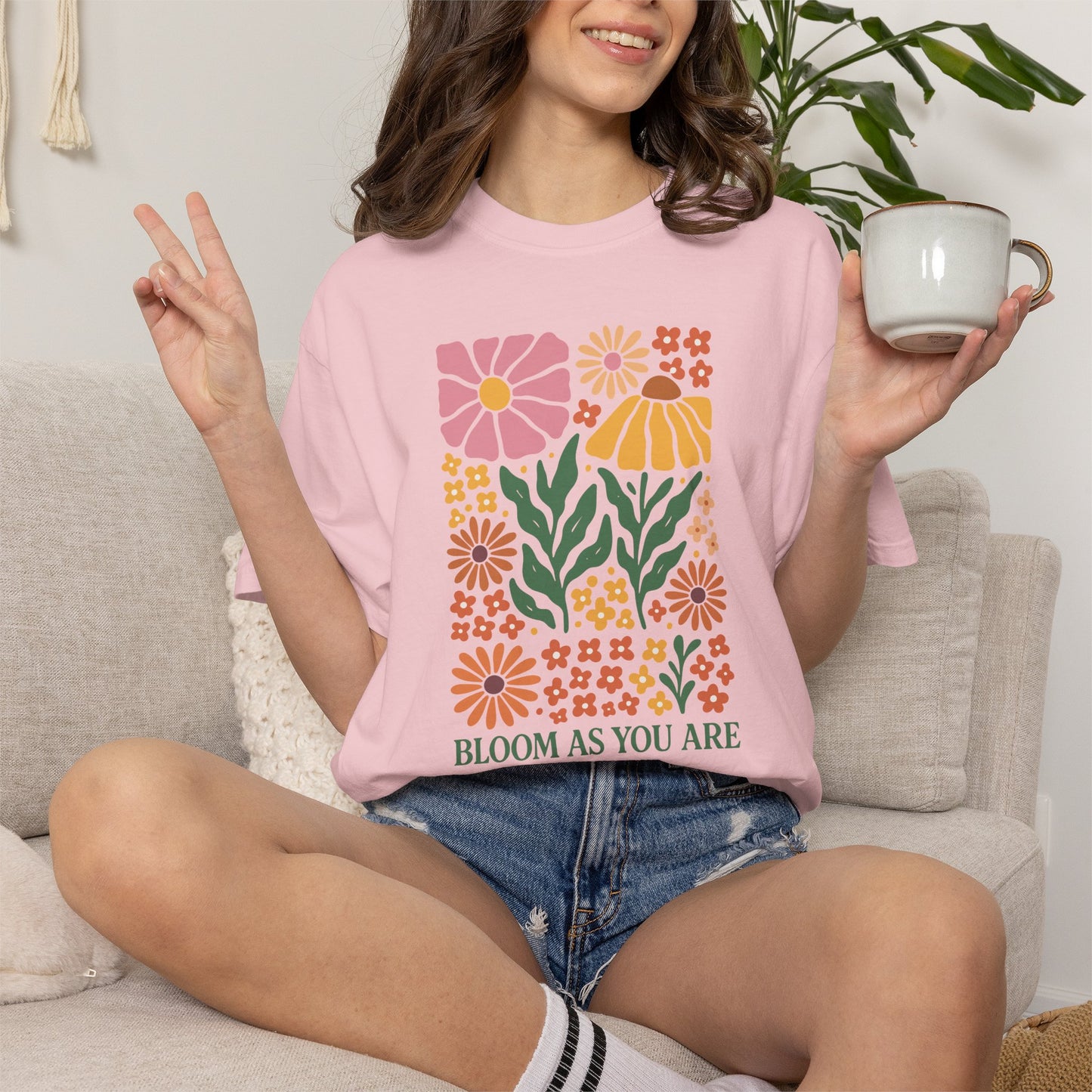 Boho Flower Shirt | Comfort Colors Tee | Vintage Floral Graphic T-Shirt for Women