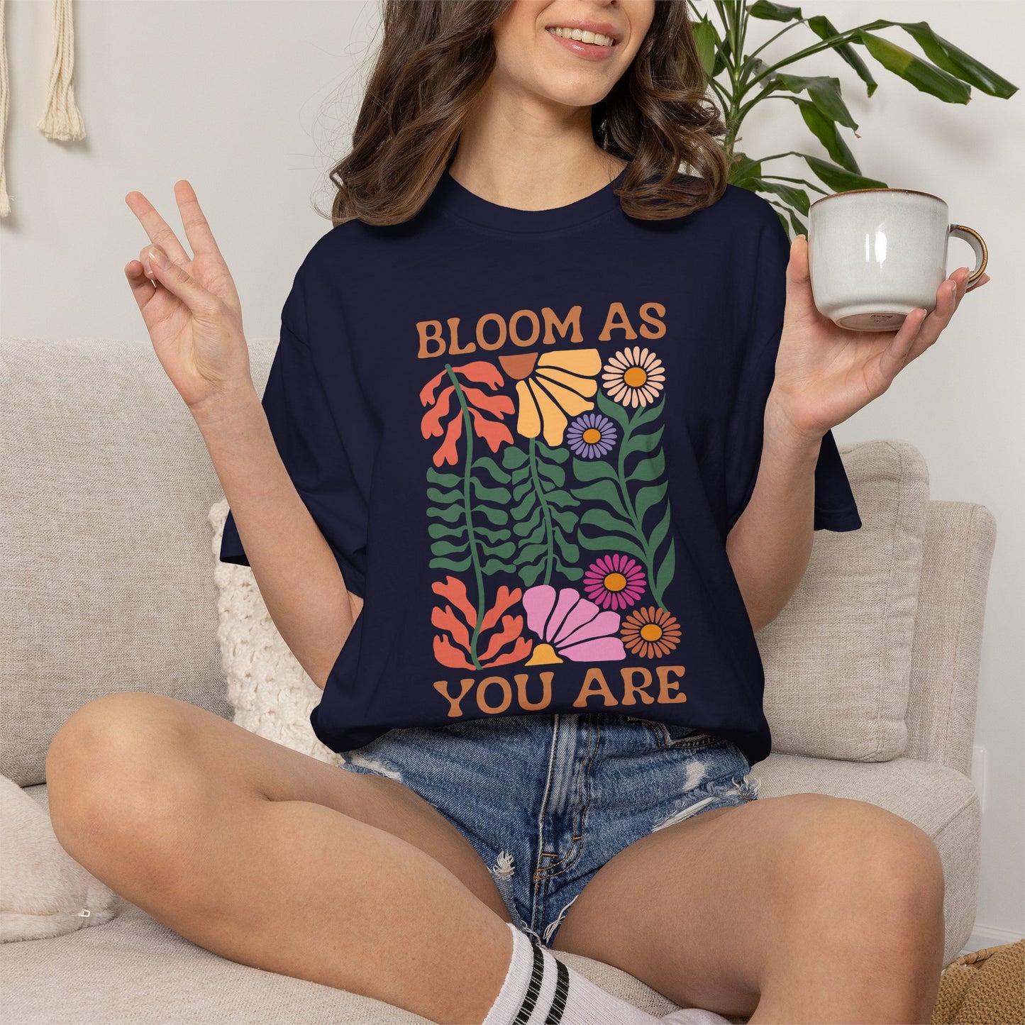 Boho Flower Shirt | Comfort Colors Tee | Vintage Floral Graphic T-Shirt for Women